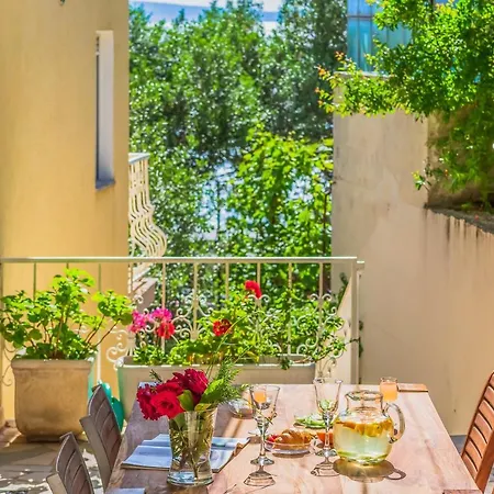 Seaside Family Apartment *