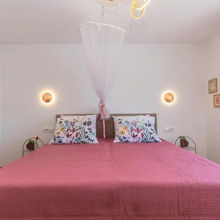 Seaside Family Apartment *